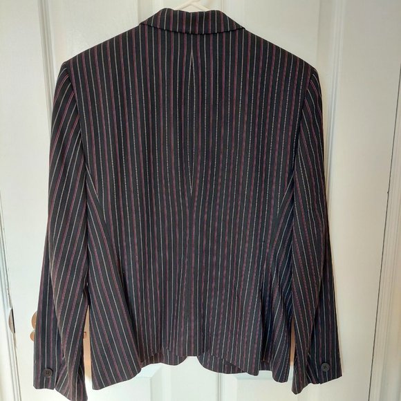Jones New York Black Pinstripe Single Breasted Blazer (Size 10) - Picture 2 of 9
